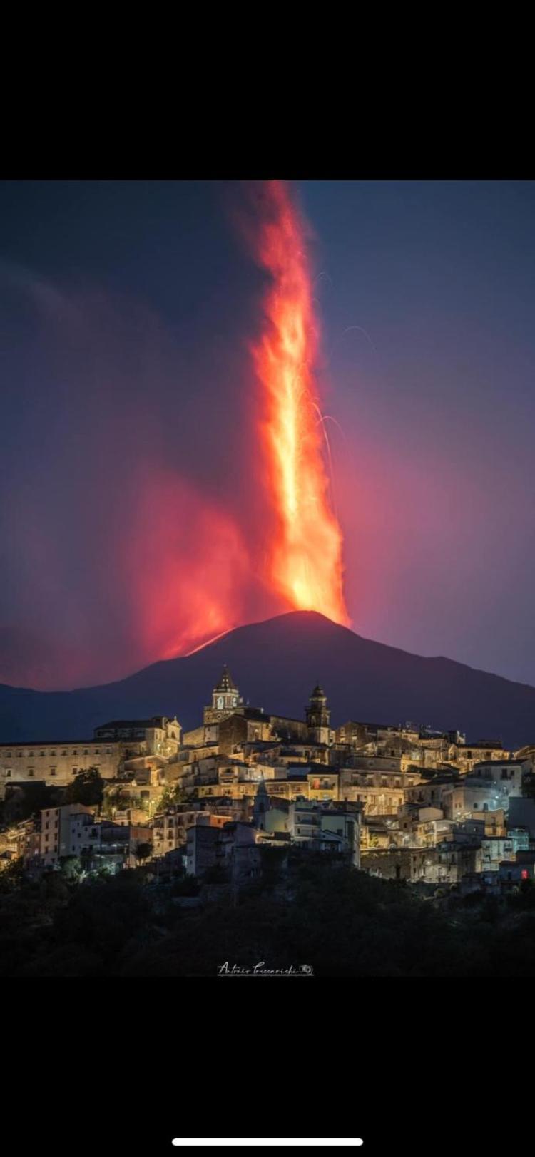 Le 2 Volte Casa Vacanza Acireale Bagian luar foto